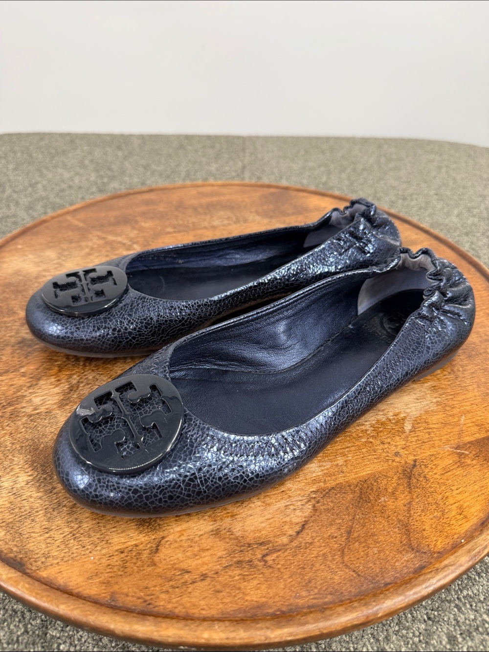 Tory Burch Shoes Wm 7 M Blue Cracked Leather Double T Logo Ballet Flats